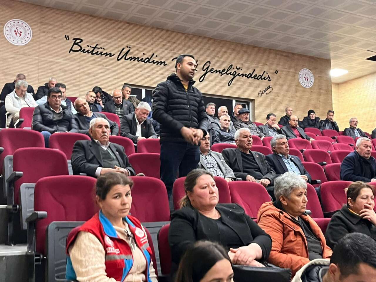 Yatağan’da Vatandaşlarla Buluşma, Muhtarlar ve Güvenlik Toplantısı Gerçekleştirildi 7